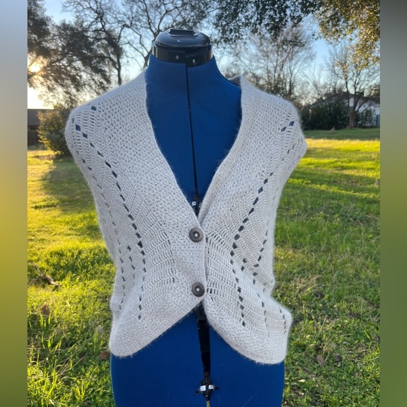cAbi knit soft button up sweater vest - Picture 1 of 2